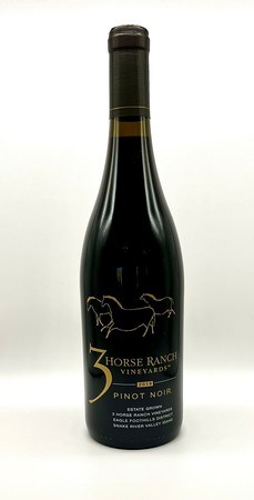 2022 Estate Pinot Noir Eagle Foothills AVA 1